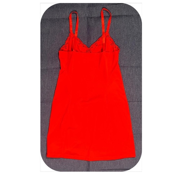 Vintage Retro Mid Century Red Lace Trimmed Mini Slip Dress w Coned Bust  Sz S - Picture 4 of 4